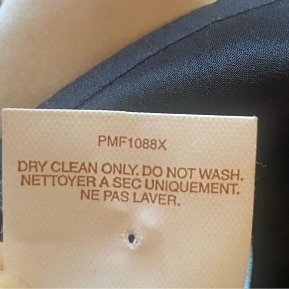 Marciano Black Sleeveless Halter Style Silk Top Size Small - Picture 4 of 10